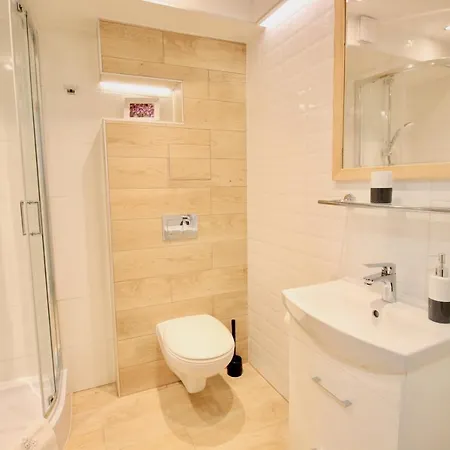 Bazatatry Parkowy Apartament *